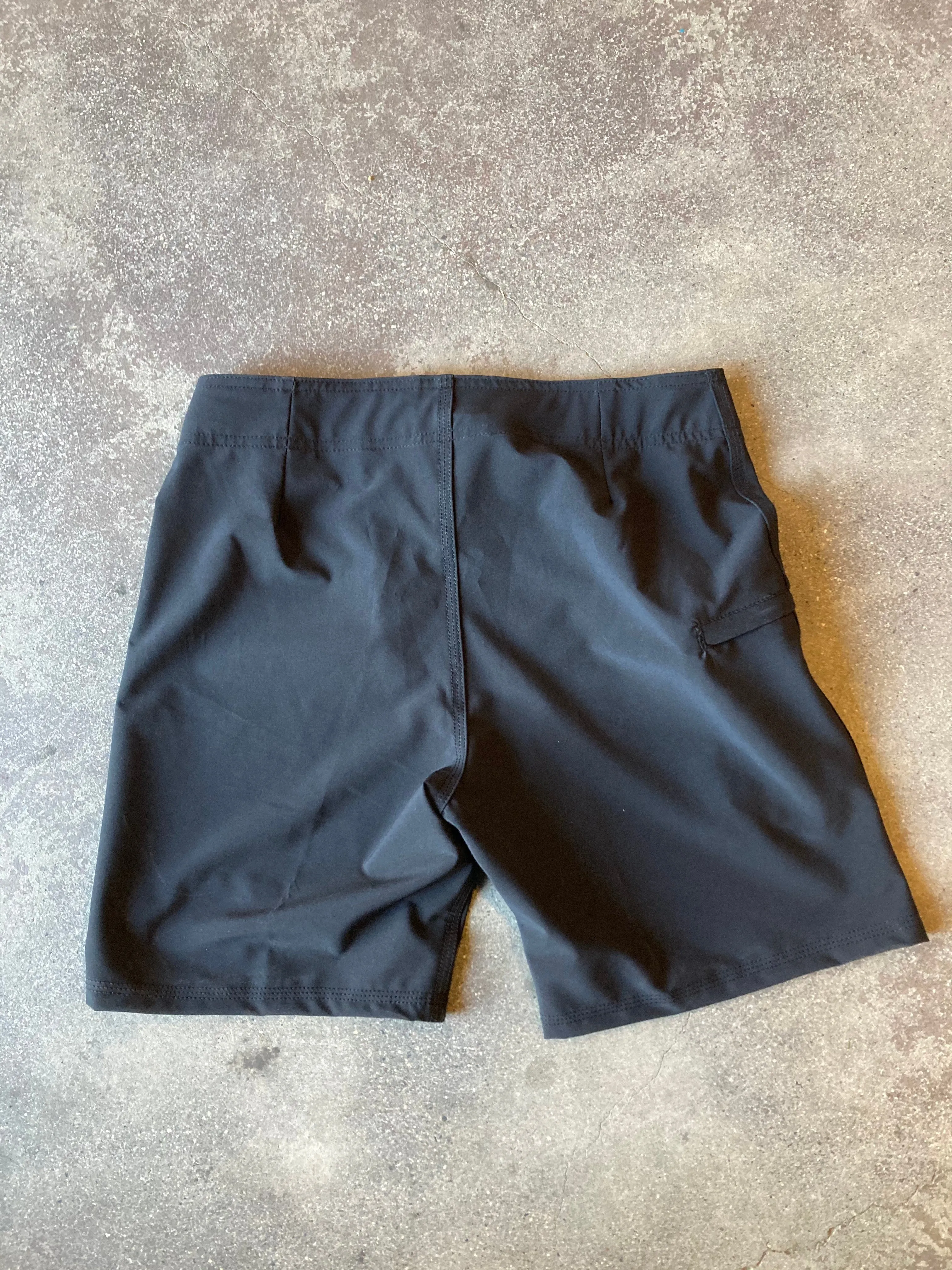 15th St Boardshorts 17"  BLACK