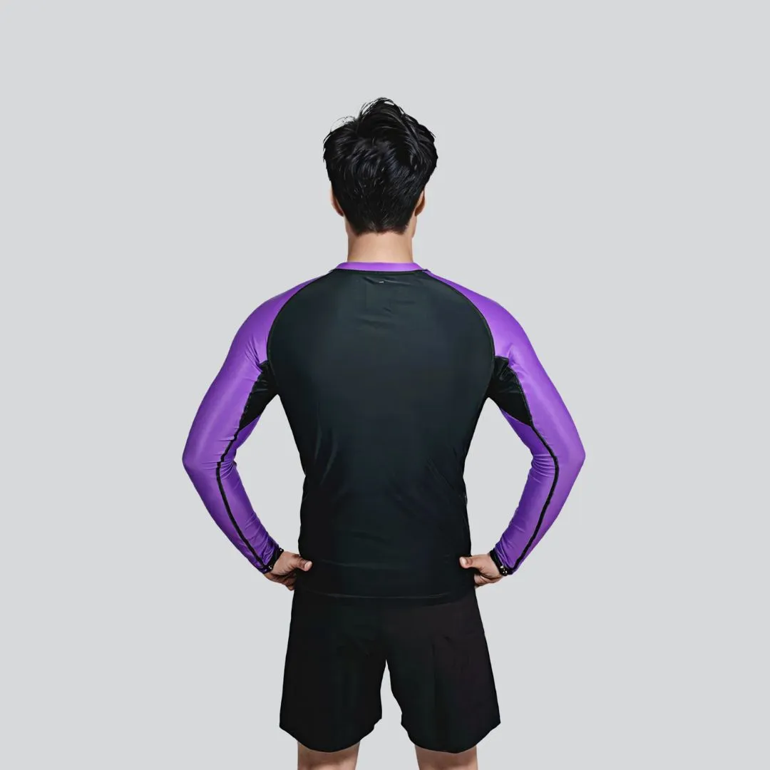 ADULT RASH GUARD F/S PRO RANKED BLK & PURPLE