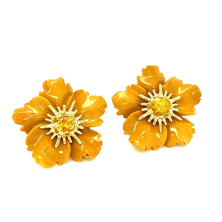 Hand Carved Jasper Flower Earring 18K Yellow Gold & Sapphire Stamen Posts