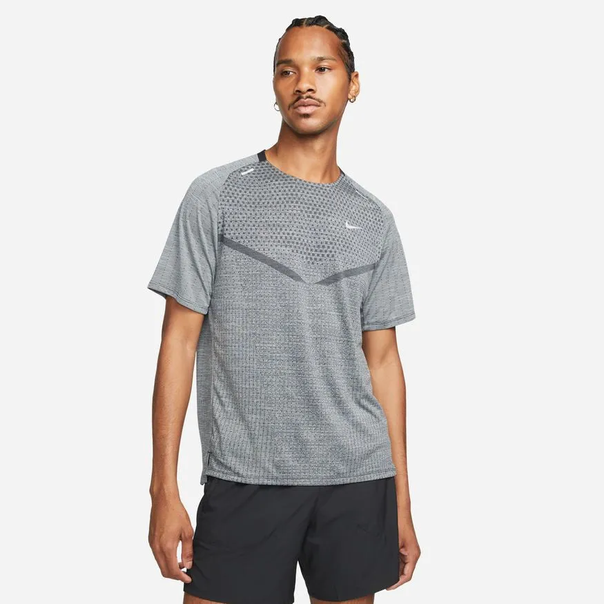 Men's Nike Dri-Fit Advanced Techknit Ultra Top SS (2)