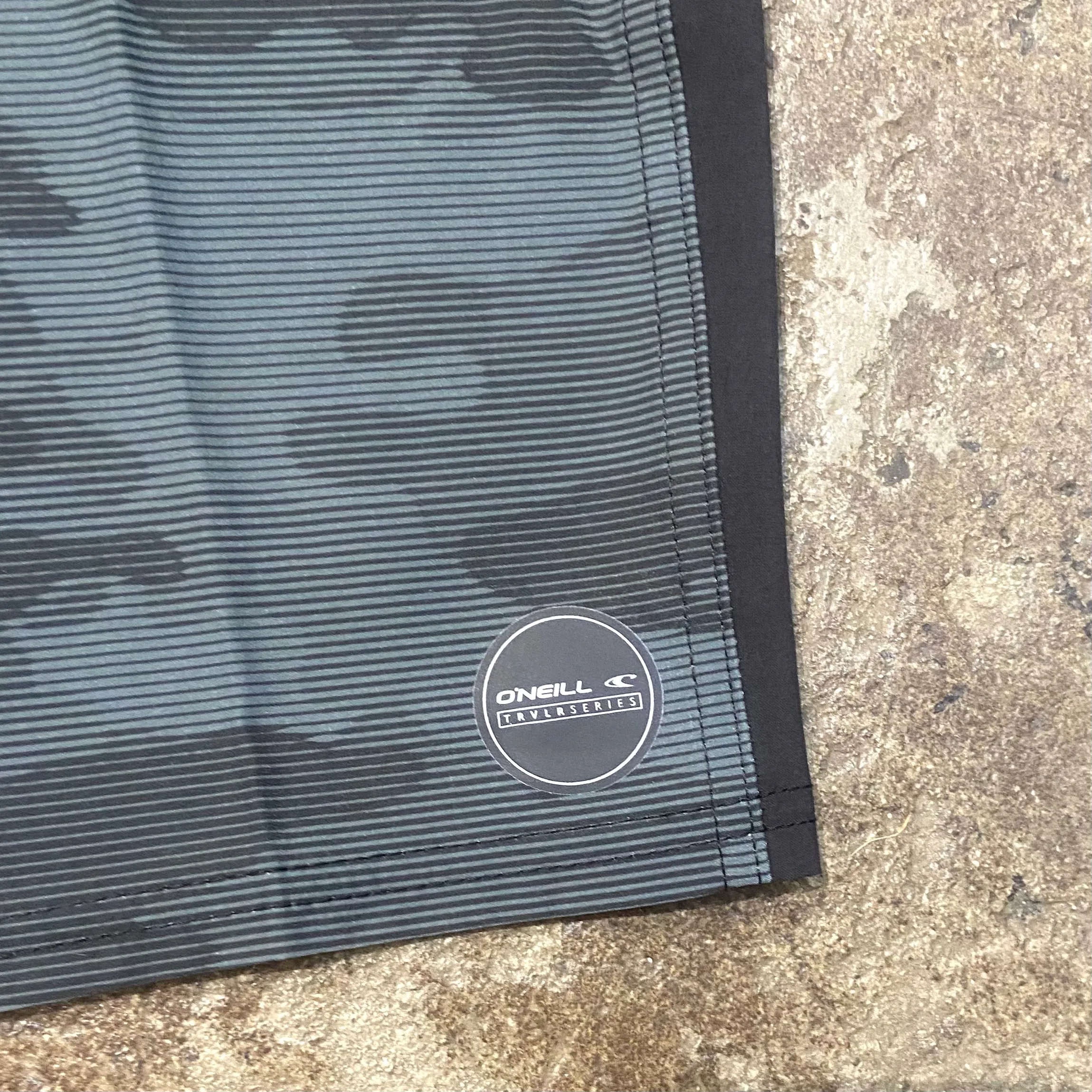 O'NEILL   TRVLR ENDURO 20" BOARDSHORTS