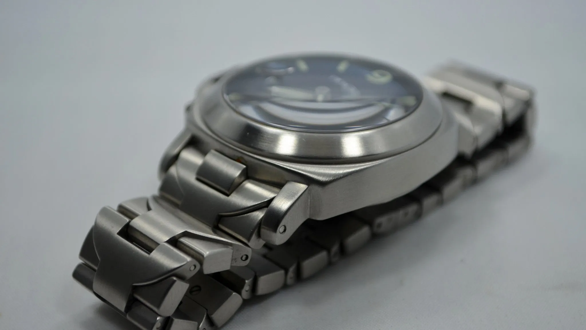 Panerai Luminor Marina PAM 120 Blue Steel Automatic Wristwatch