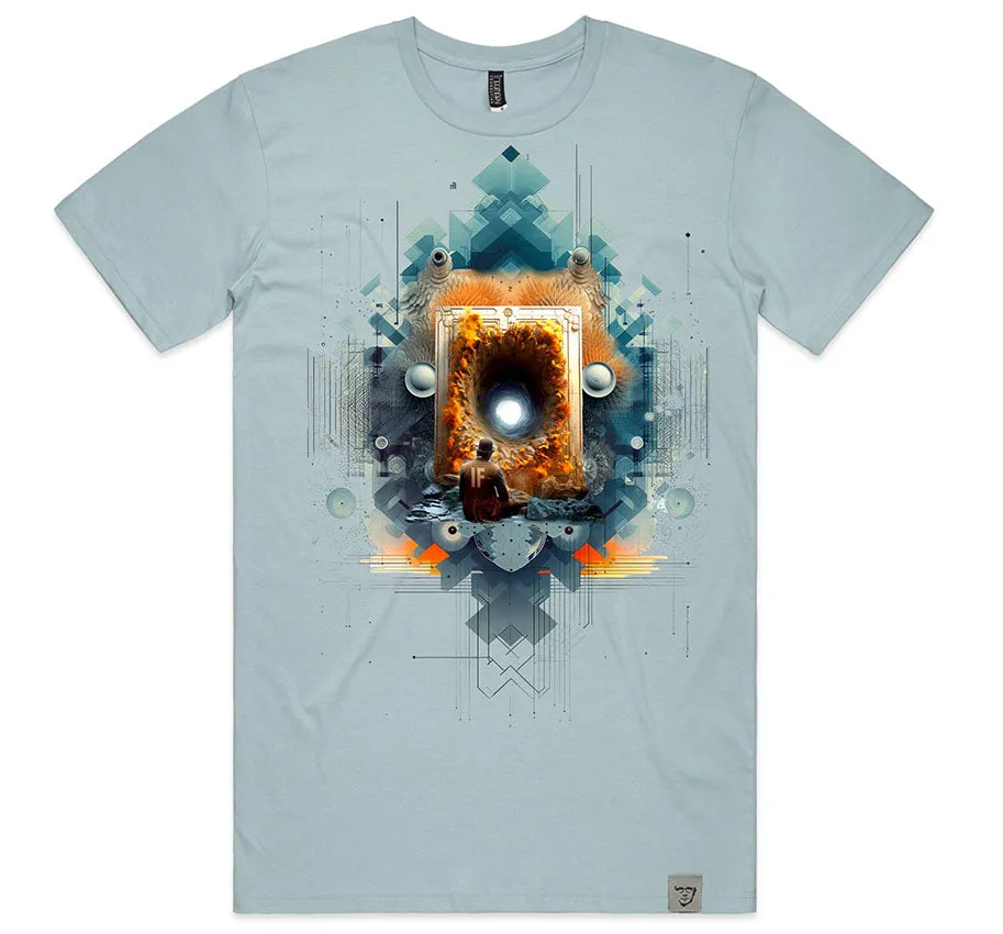 QUANTUM TUNNEL Men's T Pale Blue