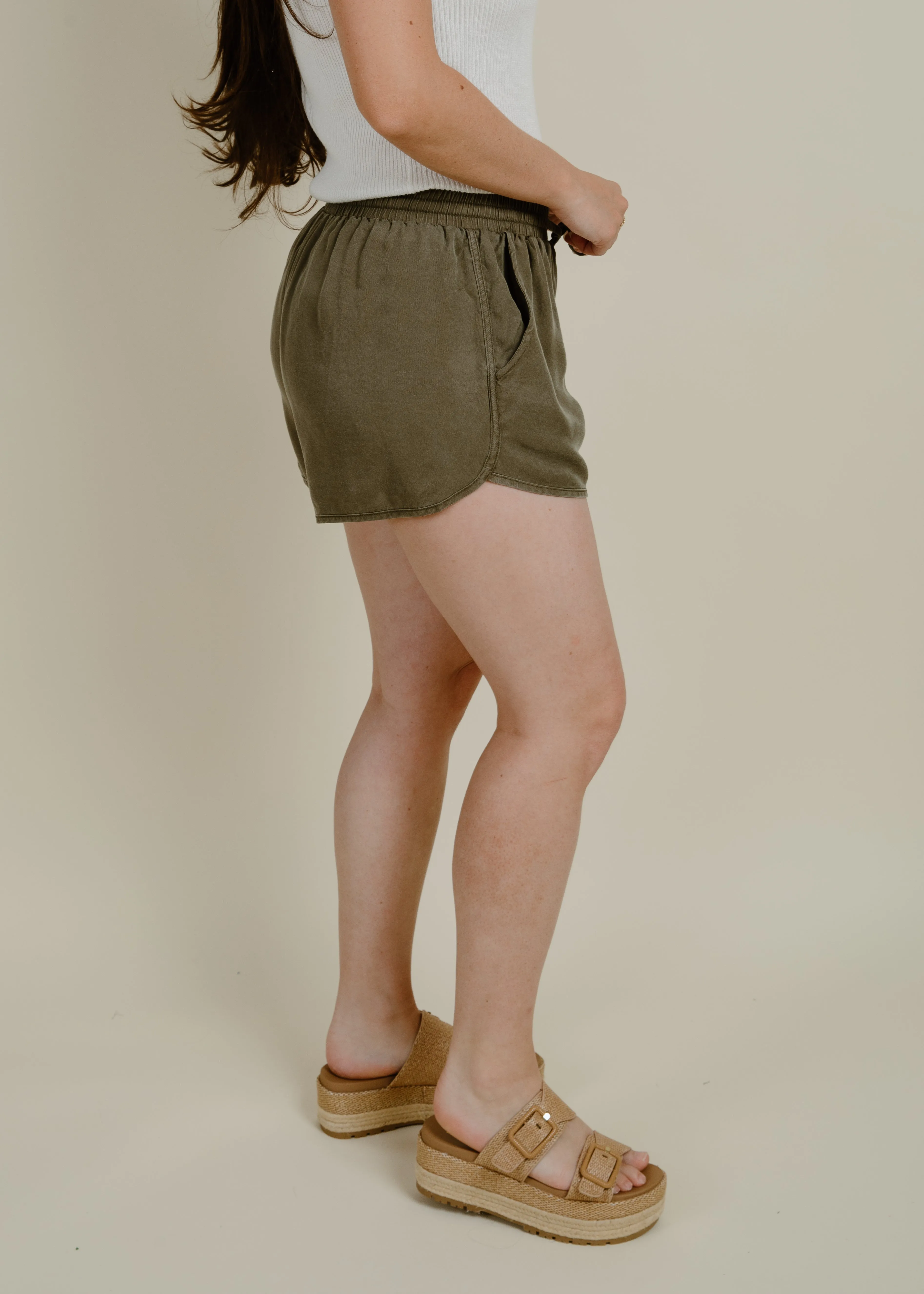 Remy Shorts - Olive