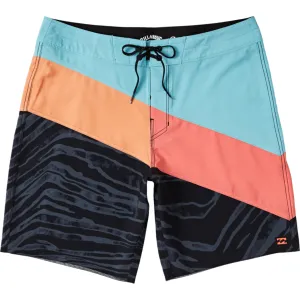 T STREET PRO BOARDSHORT