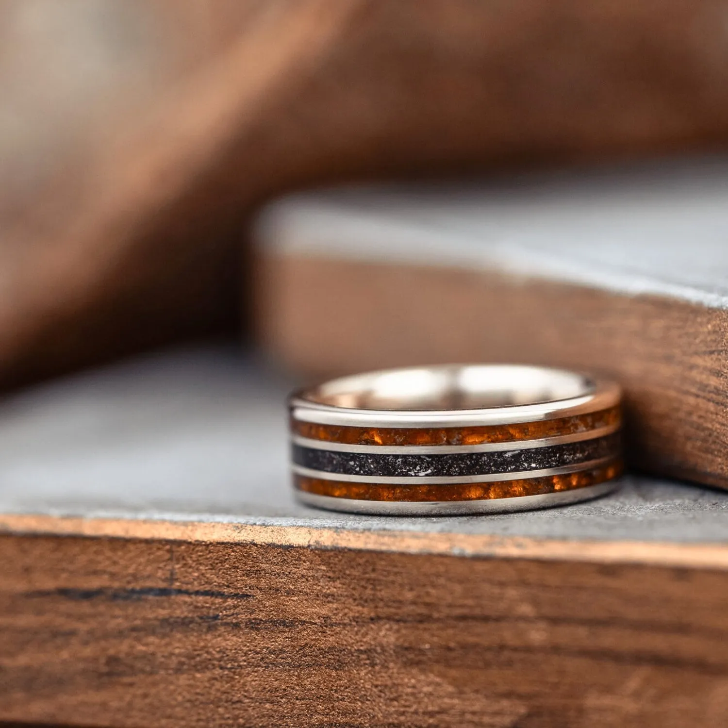 The Saros in Gold | Men's Gold Wedding Band with Meteorite & Fossilized Amber