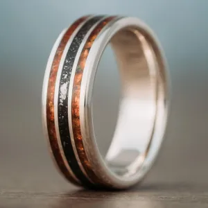 The Saros in Gold | Men's Gold Wedding Band with Meteorite & Fossilized Amber