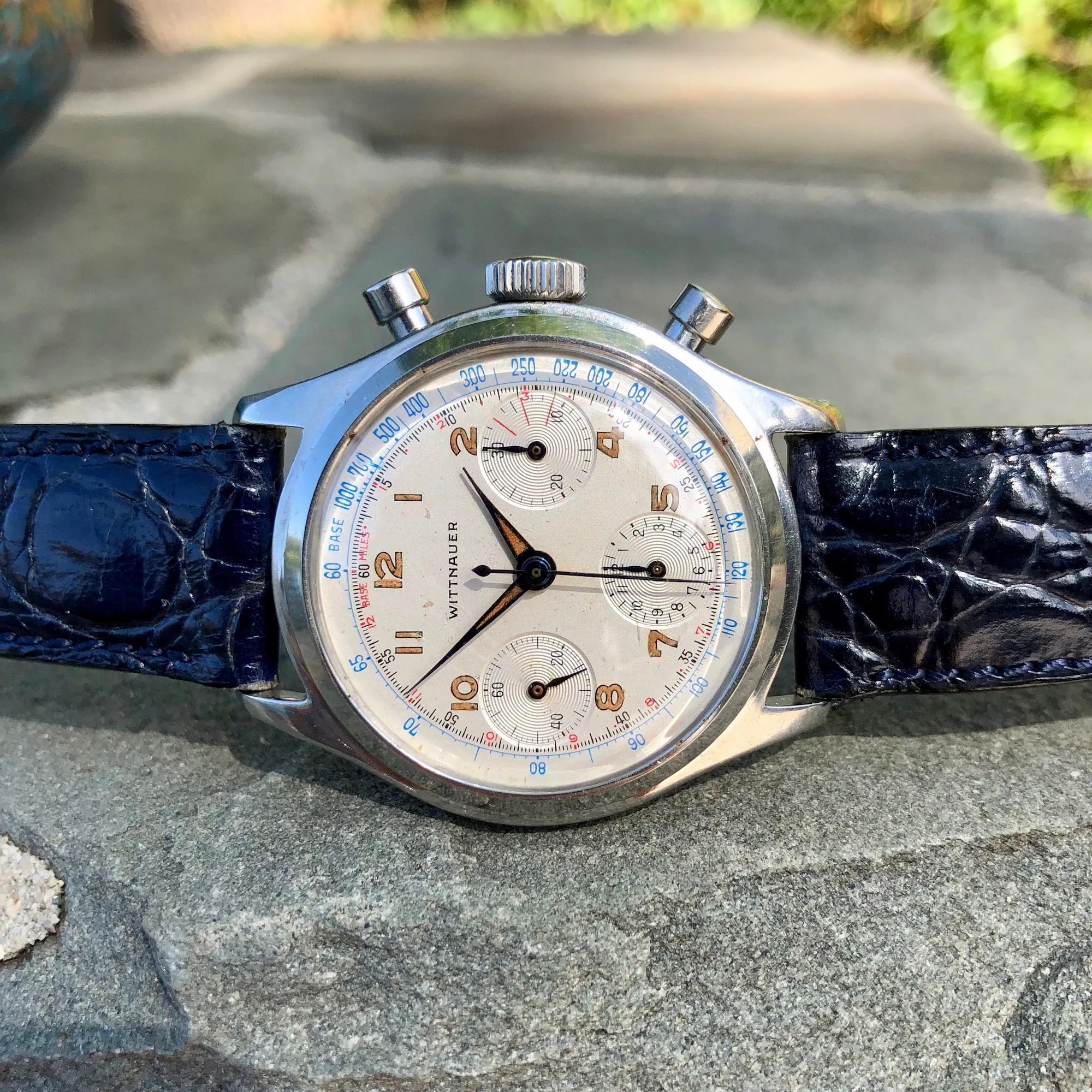 Vintage Wittnauer 800 Steel Chronograph Valjoux 72 35mm Wristwatch Circa 1960's