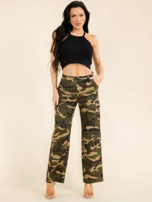 WOMEN'S BUTTON CLOSURE CARGO POCKETS WIDE LEG DENIM CAMO PRINT PANTS